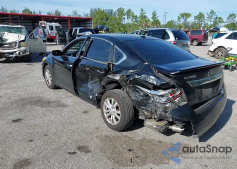 2014 Nissan Altima 2.5 S z USA, uszkodzony, nr VIN 1N4AL3AP2EC280251